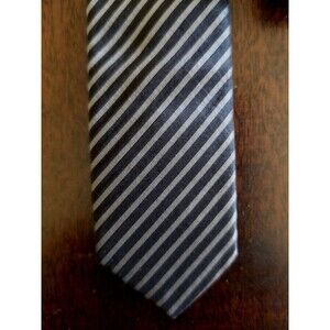 DIOR Ultra Slim Made in Italy 100% Silk TIE - New without Tag
